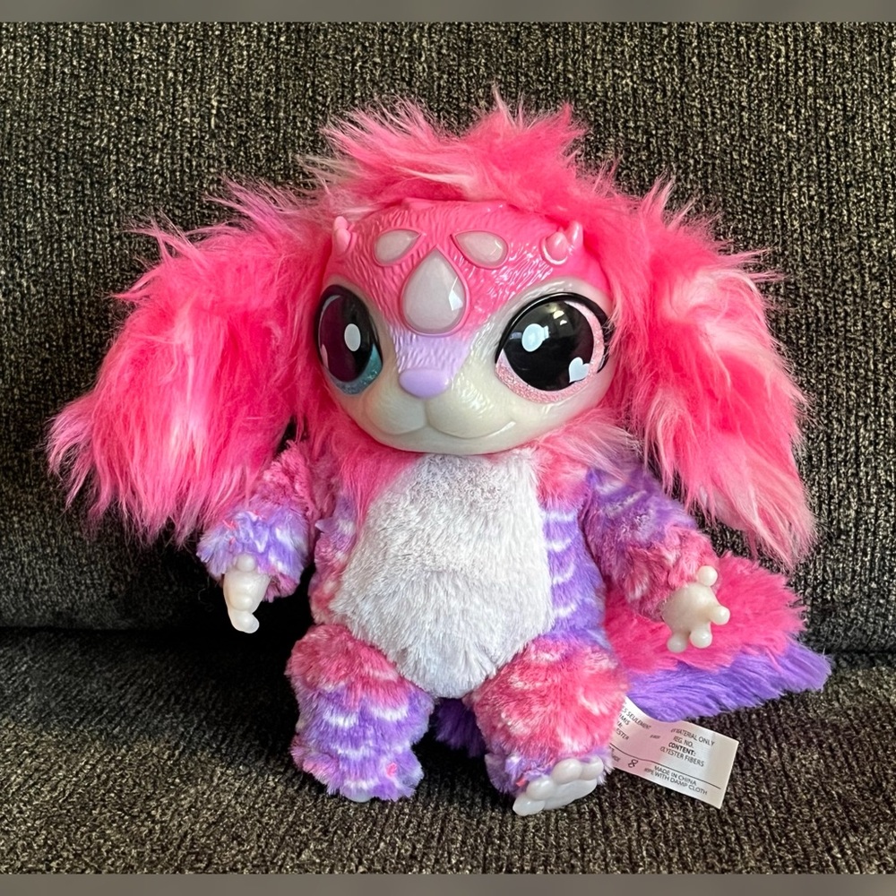 Magic Mixies Magical Misting Small Plush Toy